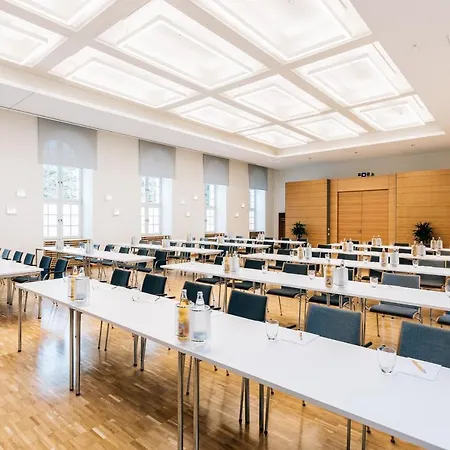 Bildungs- Und Tagungshaus Liborianum Paderborn